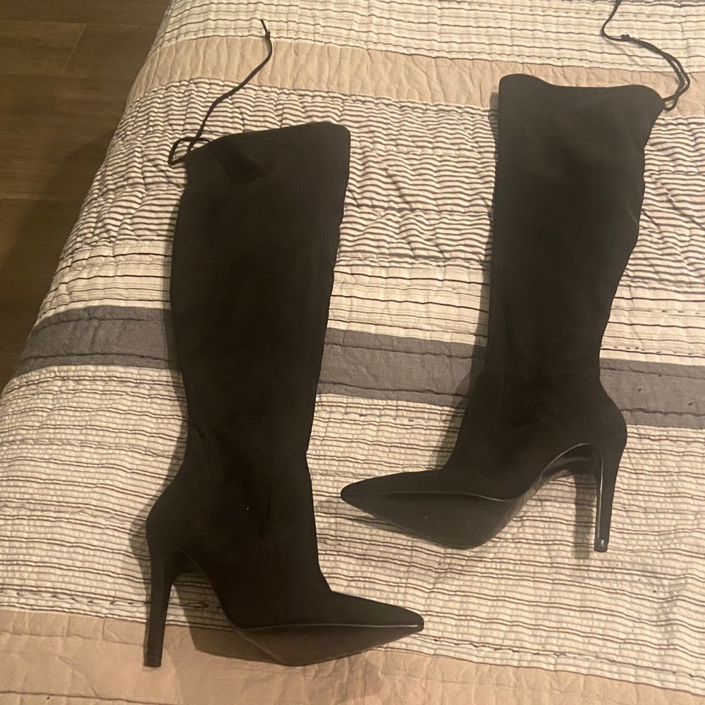Elegant Guess Black Knee-High Women's Boots